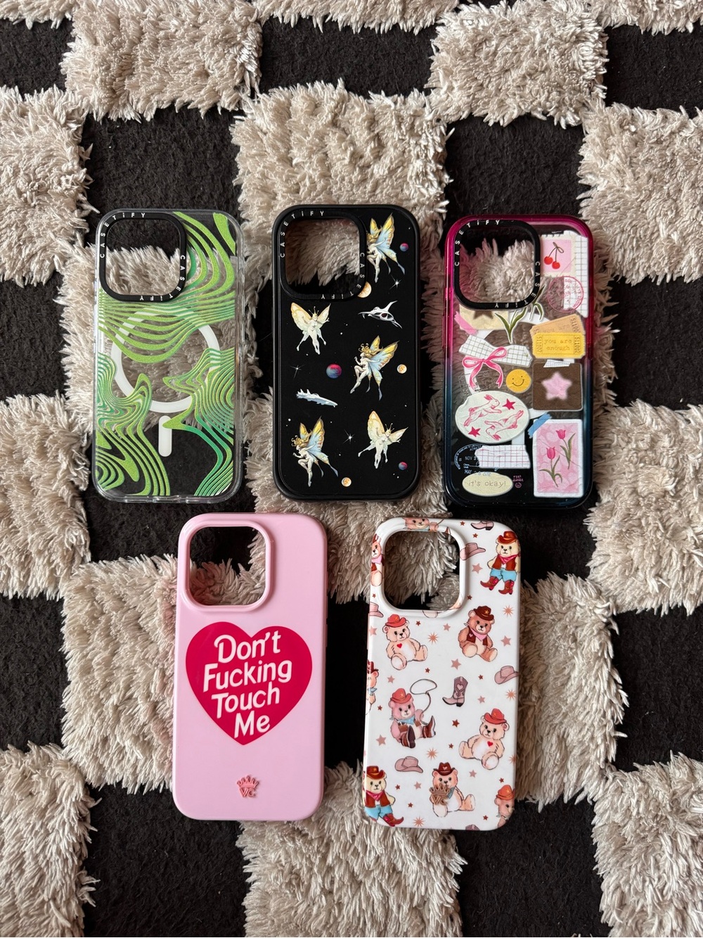 CASETIFY/ VELVET CAVIAR iphone 15 Pro Magsafe Cases